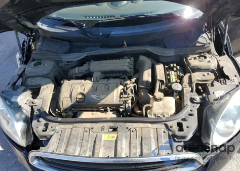 2016 Mini Cooper Countryman из США, поврежденный, VIN WMWZB3C50GWR49420